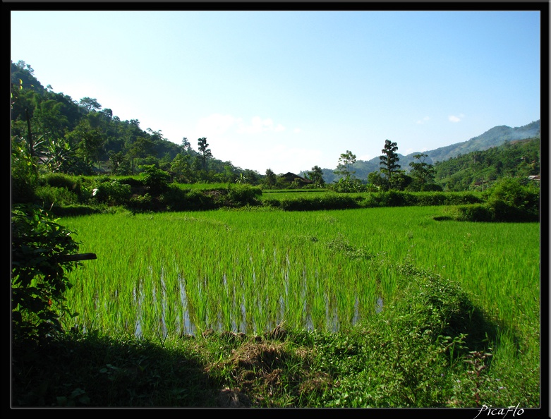 VIETNAM_03_LACS_BA_BE_014.jpg