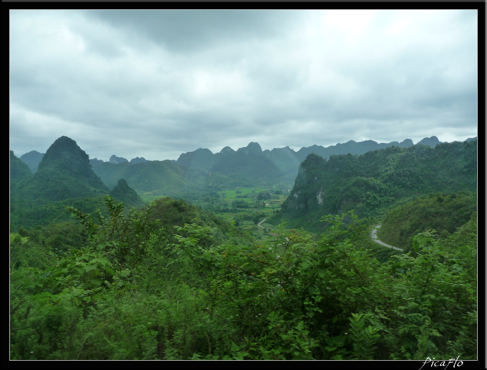 VIETNAM 06 QUANG HOA 051