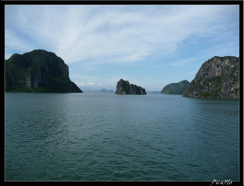 VIETNAM_10_BAIE_D_HALONG_019.jpg