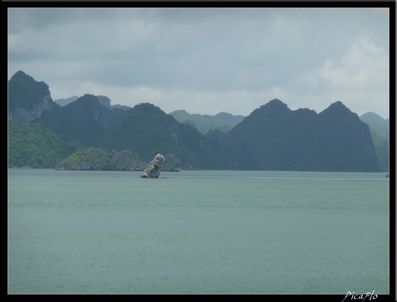 VIETNAM_11_BAIE_D_HALONG_020.jpg