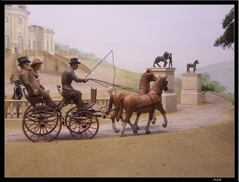 03 Musee Mercedes 008