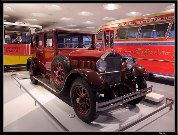 03 Musee Mercedes 046