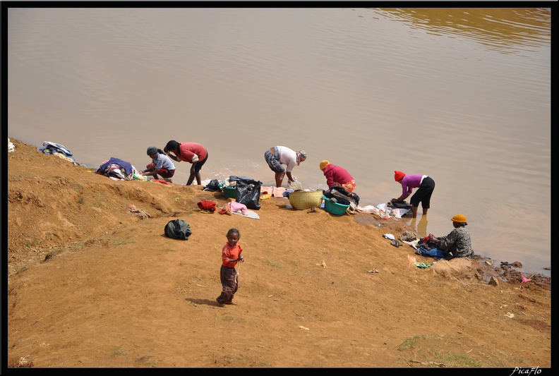 Mada 02-RN7 Antsirabe Fianarantsoa 026