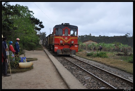 Mada 03-Fianarantsoa vers Manakara en train 029
