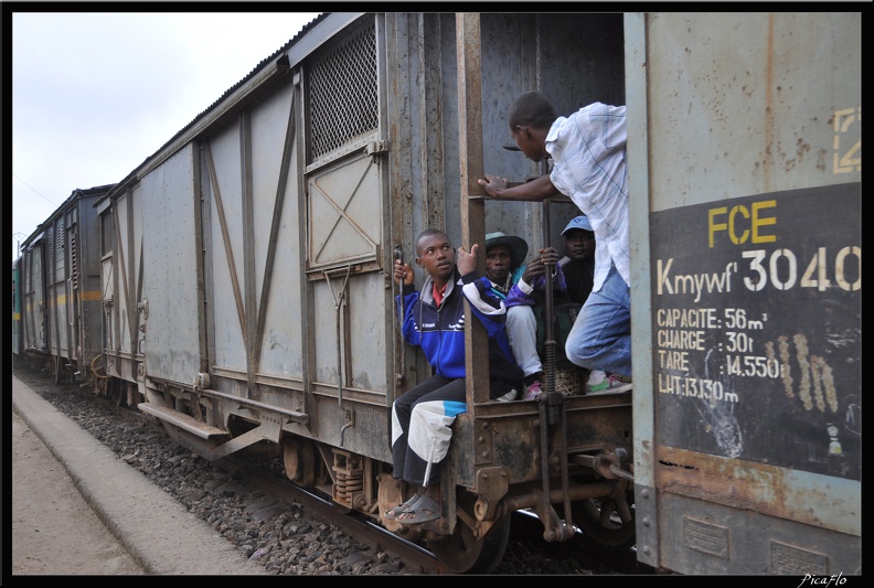 Mada_03-Fianarantsoa_vers_Manakara_en_train_032.jpg