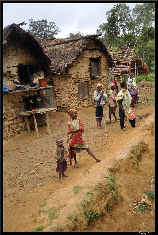 Mada 03-Fianarantsoa vers Manakara en train 053