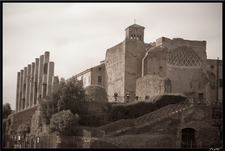 Rome 03 Colisee et Arc de Constantin 019