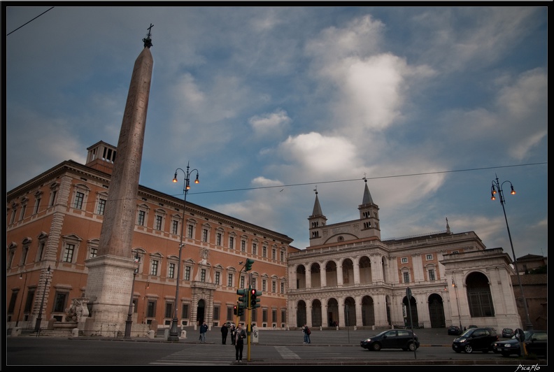 Rome_05_Basilica_di_san_giovanni_in_lateranoi_003.jpg