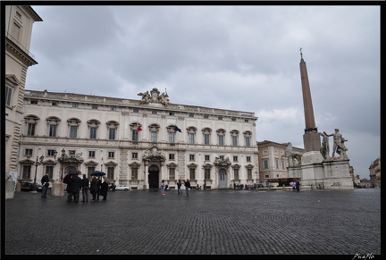 Rome 23 Piazza del Quirinale Via dell Umiltai 005