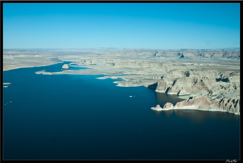 05_1__Avion_Lake_Powell_et_Rainbow_Bridge_0015.jpg