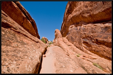 08 2 Arches National Park  Devils garden trail 0040