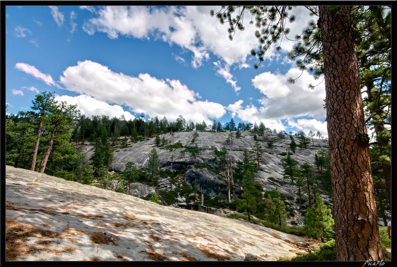16_Yosemite_Falls_trail_0036.jpg