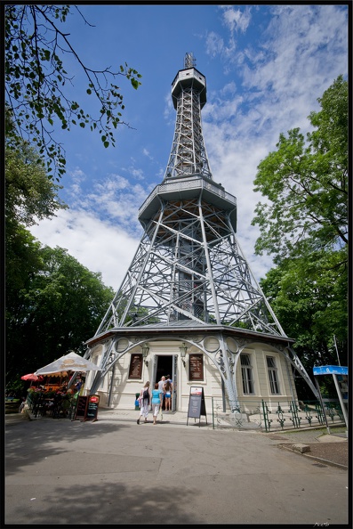 Prague_Colline_Petrin_005.jpg