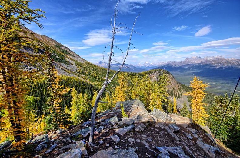 Canada_09_Lake_Agnes_Big_Behive_28.jpg