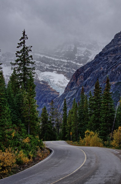 Canada_15_Road_05.jpg