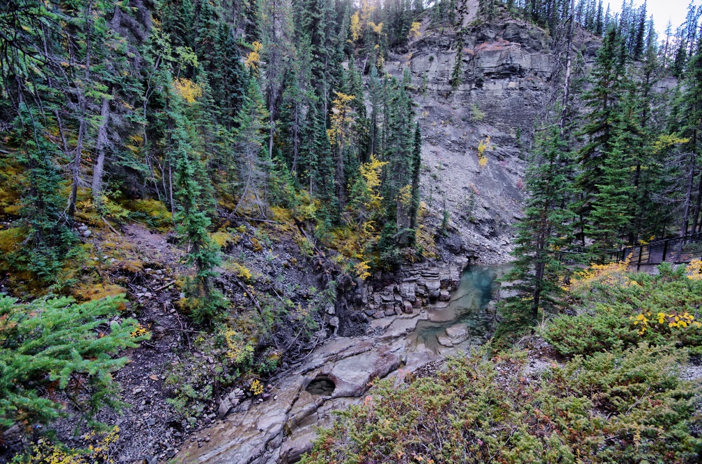 Canada 17 Maligne Canyon 09