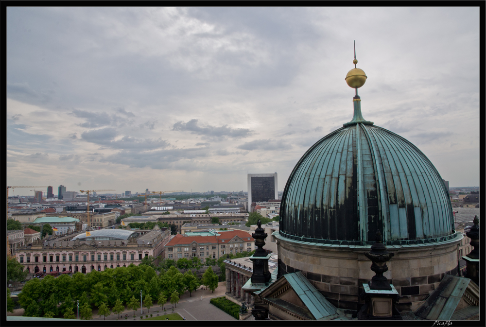 01 Unter linden Berliner Dome 024