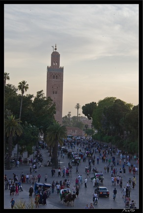 Marrakech place Djemaa El Fna 27